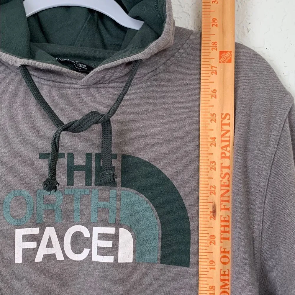 The North Face Men's Gray Hoodie Pockets Size M